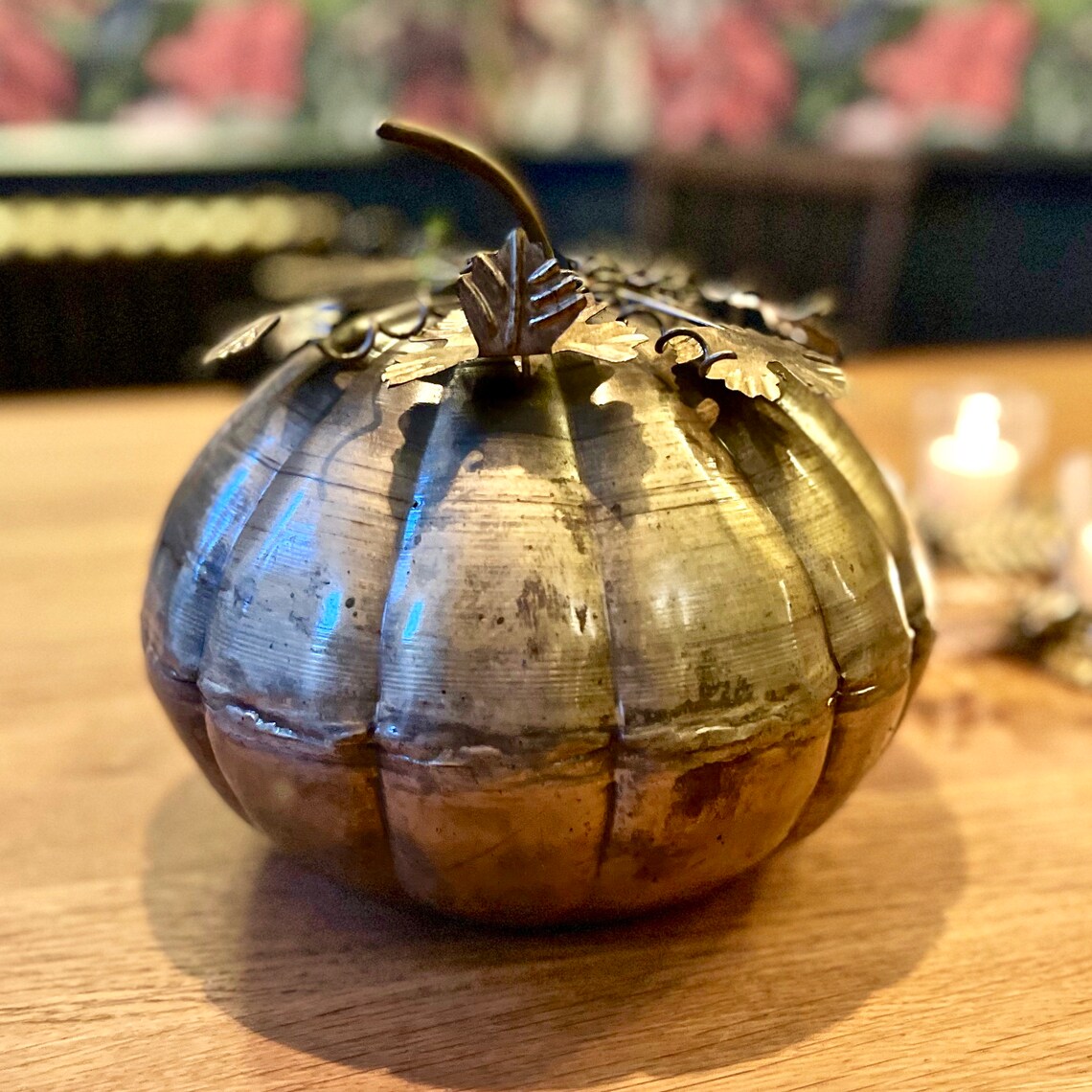 cool halloween decor ideas gold antique pumpkin, cool halloween decor ideas