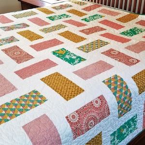 Queen Quilt, Full Quilt, Mid Century Modern, Handmade Quilt for Sale, Ready to Ship, Pink Green and Gold, Heirloom Quality