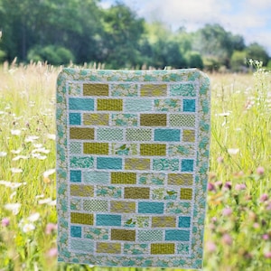 Handmade Throw Quilt: Turquoise Aqua Green Floral - Heirloom Quality