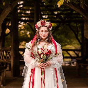 Ukrainian flower crown Ukraine national hair wreath Bride Ukrainian crown Ukraine bride Ethnic wreath Roses flower crown Wildflower headband
