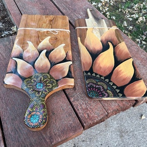 Sunflower decor, Rustic Sunflower painting on reclaimed wood, wood serving board, Sunflower kitchen decor, Barnwood Sunflower, wall art