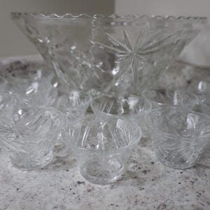 Vintage Early American Cut Crystal Pinwheel Punch Bowl and Cups ~ (10) Cups