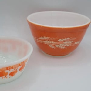 Nesting bowls-pair vintage nesting bowls-Strawberry bowl Vintage Hazel Atlas milk glass strawberry pattern 2 piece bowl set