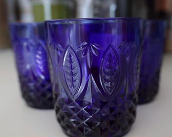 KOBALTBLAUW schalen - diepblauwe glazen schalen voor verzamelobjecten Blue Dream transparant transparant opvallend blauw glazen ronde schalen kobaltblauwe borden herfstdecor