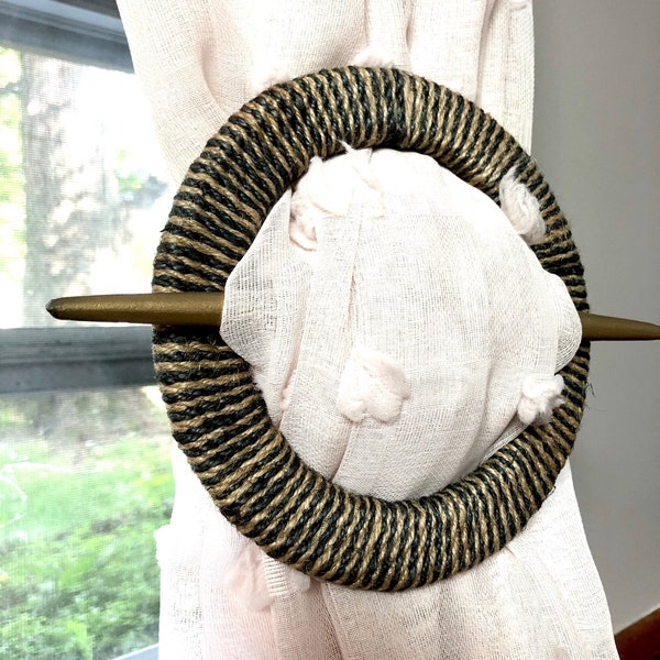 Circle Wooden Brooch, Curtain Tie backs,  Drapery Hold-backs, Drapery brooch,  Rustic, Farmhouse, jute