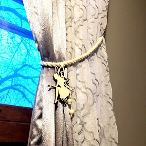 Curtain wooden tie backs, Farmhouse garland, Boho decor, Natural wood drape tiebacks, Curtain rope holdback, bridal tassels