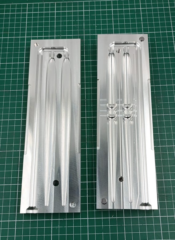 CNC Machined Two Cavity Inch Slug Go Lure Aluminum Mold, CNC