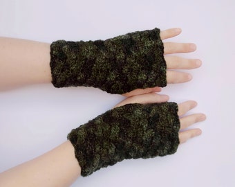 Forest green merino wool crochet fingerless gloves or mitts, knitted hand warmers, cozy handmade gift for pianist organist musician