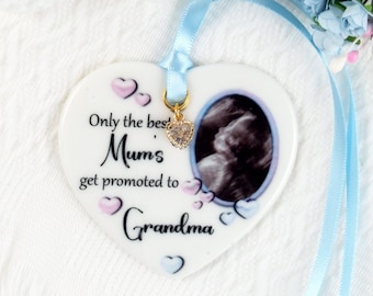 Personalised New Grandma Ceramic Heart Keepsake, Gift for a Grandma, Personalised Hanging Decoration, Keepsake for Grandma, Grandma Gift