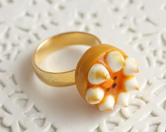 Mango Passion meringue tartlet ring in fimo, golden adjustable ring, handmade in polymer clay