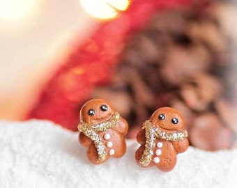 Gingerbread men glitter earrings, gingerbread man in fimo studs, handmade in polymer clay