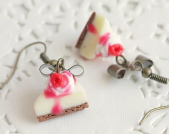 Raspberry cheesecake earrings in fimo, handmade in polymer clay