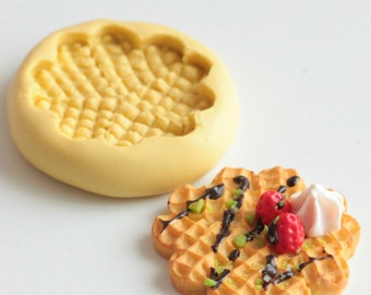 Moule silicone Gaufre ronde coeur liégeoise pour Fimo, résine, airclay, miniature