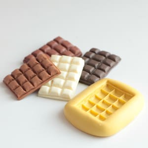 Silicone chocolate bar mold for fimo, resin, airclay, miniature creations