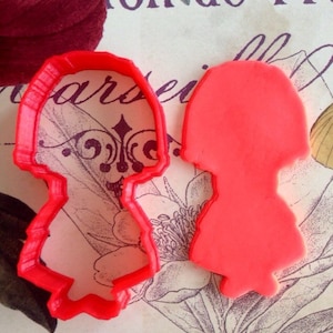 First Communion: Girl Praying Cookie Cutter (2 Variations)-Razor Edge