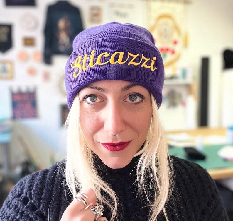 Cappello Sticazzi Viola Ricamato | Etsy UK