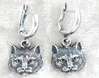 Graceful Cat Jewelry: Silver Earrings with Reliable Latch Backs - A Fashionable Statement for Cat Enthusiasts! Cute Silver Cat Dangles