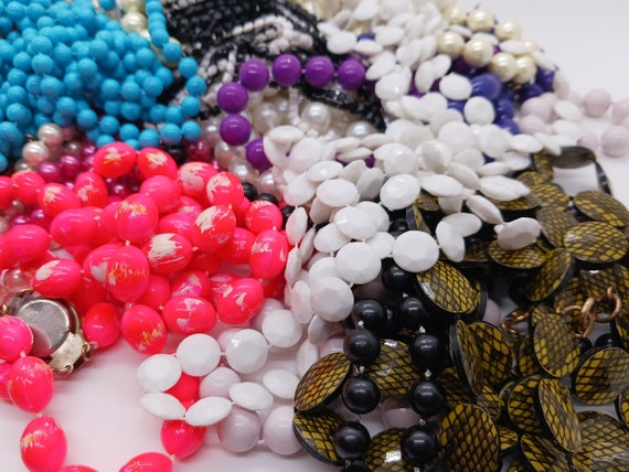 Vintage plastic string bead necklace bulk lot, vi… - image 3