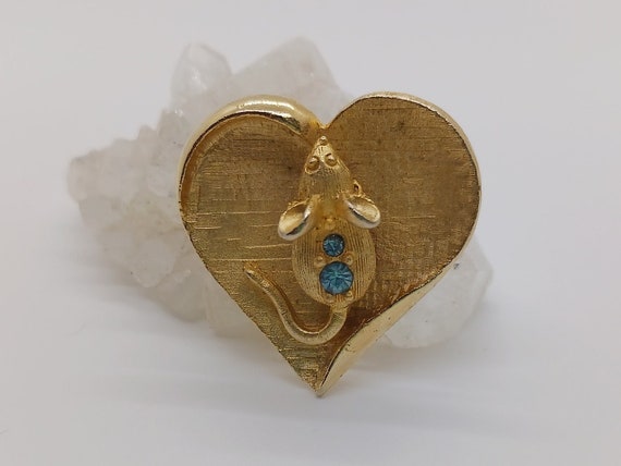 Vintage Gold Tone Heart Brooch with 3D Mouse and … - image 1