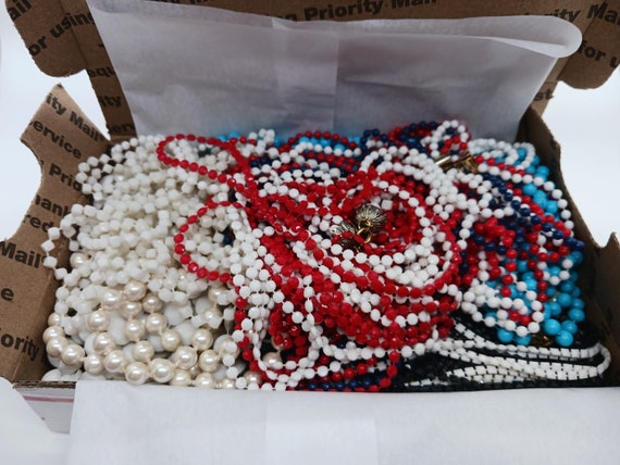 Vintage plastic string bead necklace bulk lot, vi… - image 7