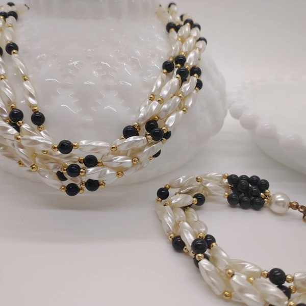 Pearl Twist Necklace Etsy