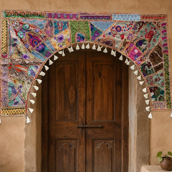 XXL Indian Toran Door Hanging, 78 x 39 in Vintage Saree Patchwork Arch | Colorful Boho Window Valance