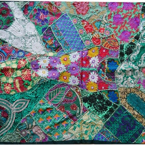 Arazzo da parete indiano vintage in stile sari, patchwork, decorazione orientale colorata, decorazione boho hippie