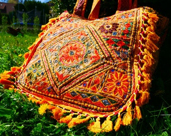 Hippie hobo tas, boho schoudertas, handgemaakte patchwork tas, bucket bag, festivaltas, kleurrijke damestas, zigeuner, etnisch