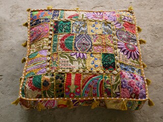 Copricuscino Da Pavimento Etnico Vintage Patchwork Rotondo 70 Cm - Rosa Scuro, Ricamo Khambadiya, Stile Bohémien