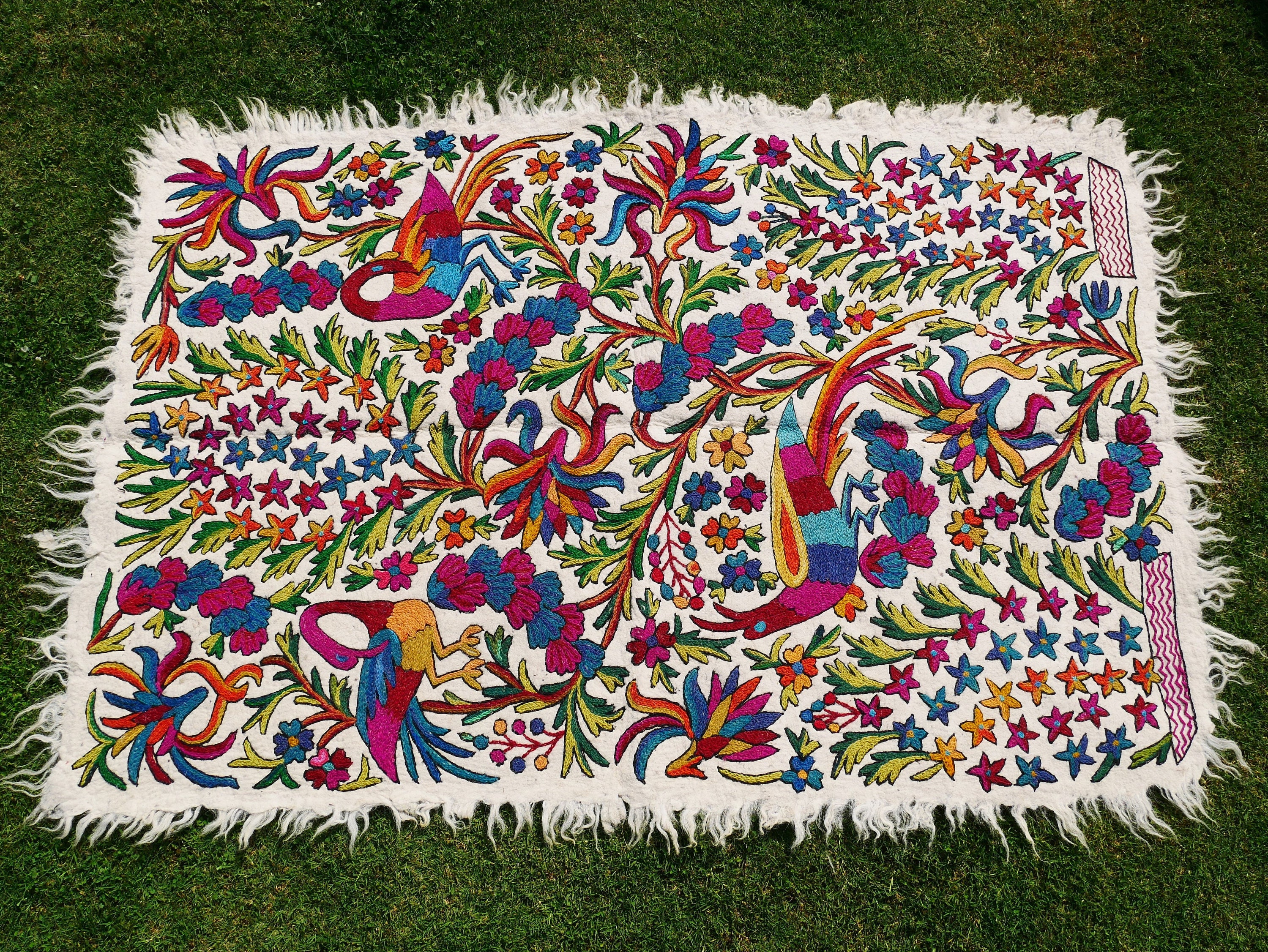 インドのウールカーペット - フェルトカーペット「Boho Garden