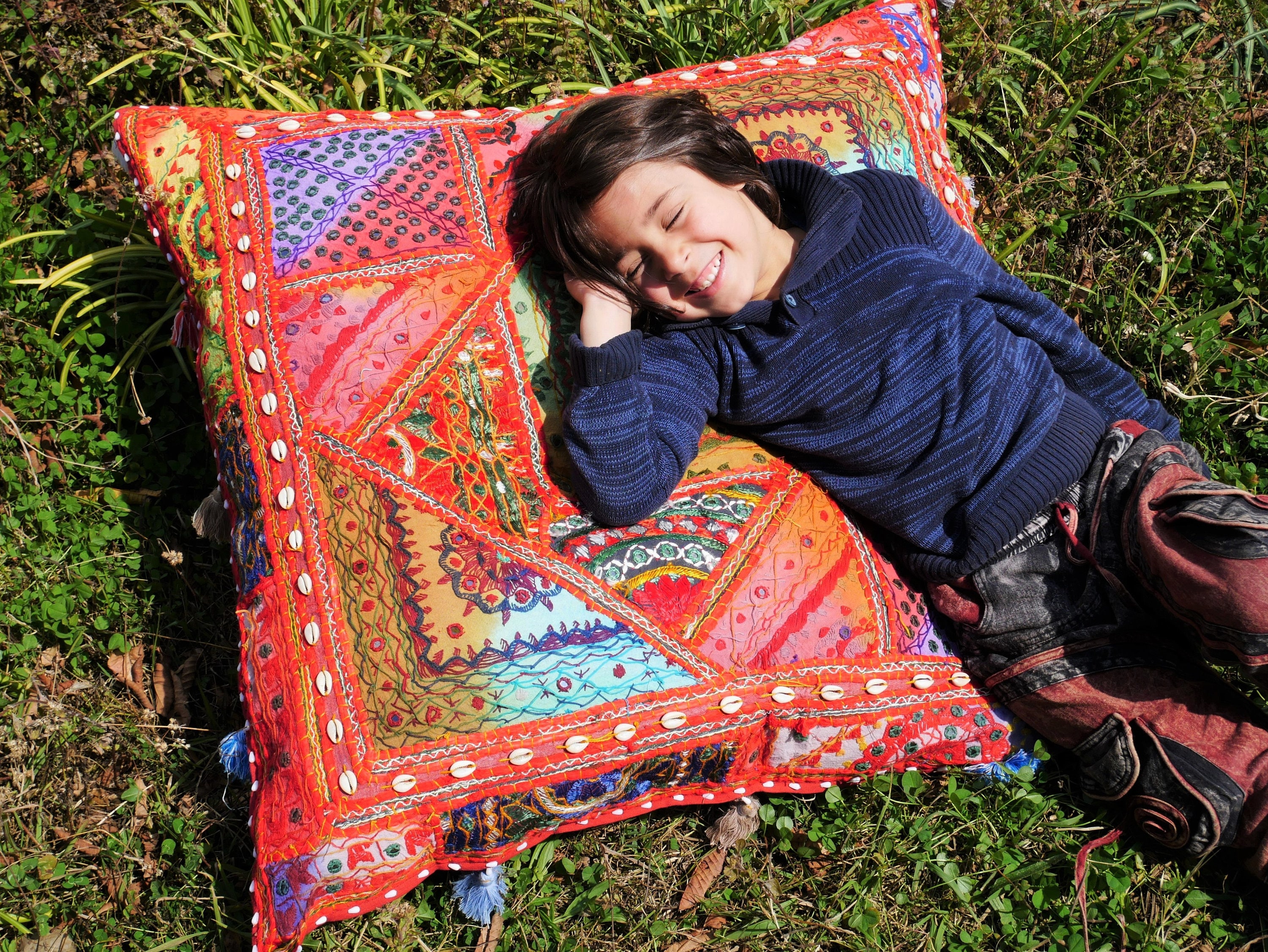 Large Floor Pillows, Giant Floor Cushions