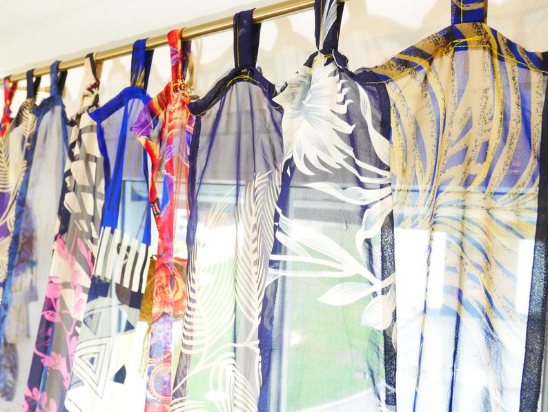 Rideaux indiens rideaux boho rideaux sari décoration de fenêtre Inde hippie Rideau à baldaquin décoratif pour chambre à coucher image 4
