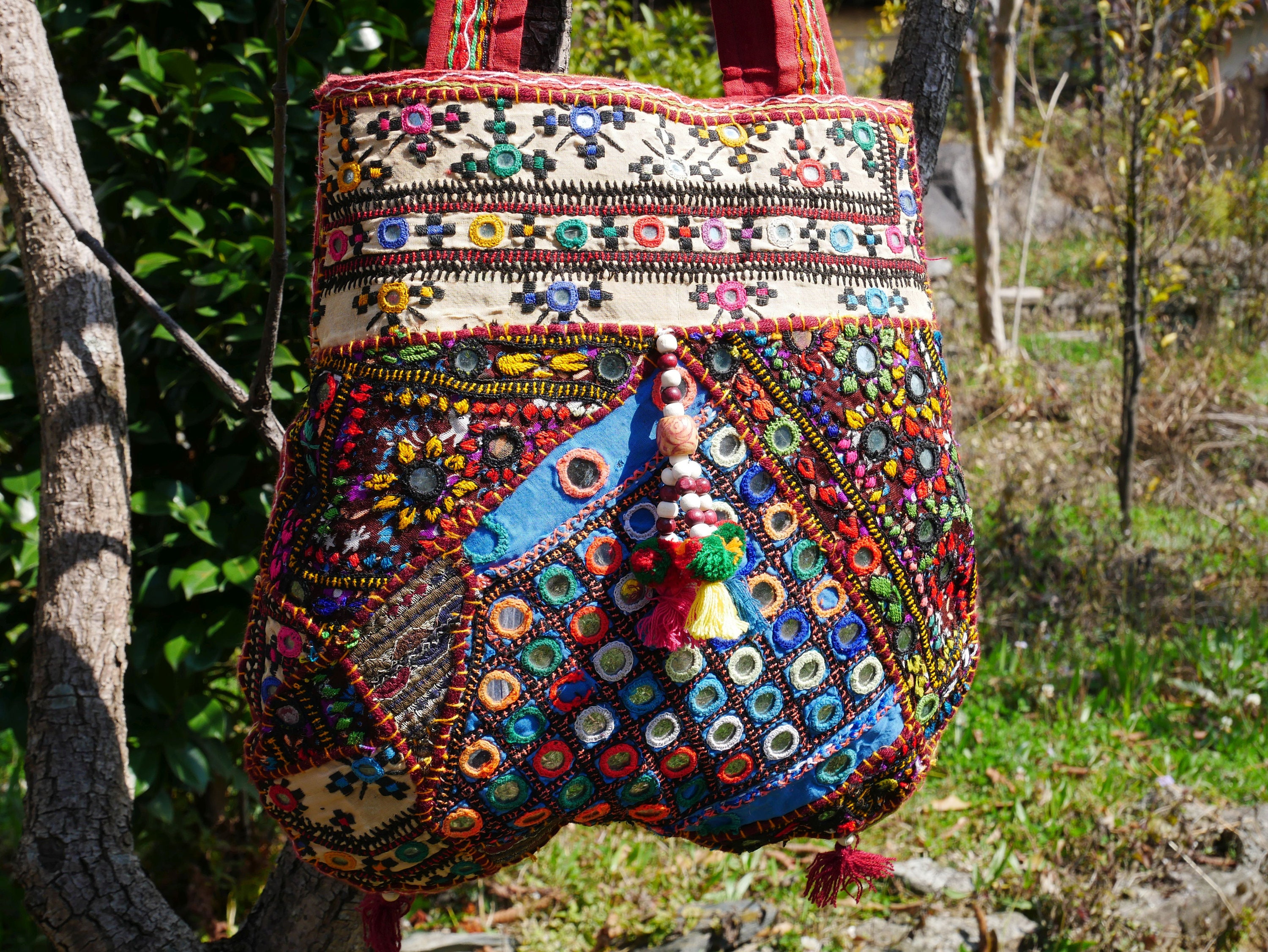 Duffle Bag - Black with Braided Handles, Authentic Vintage – Vintage Boho  Bags