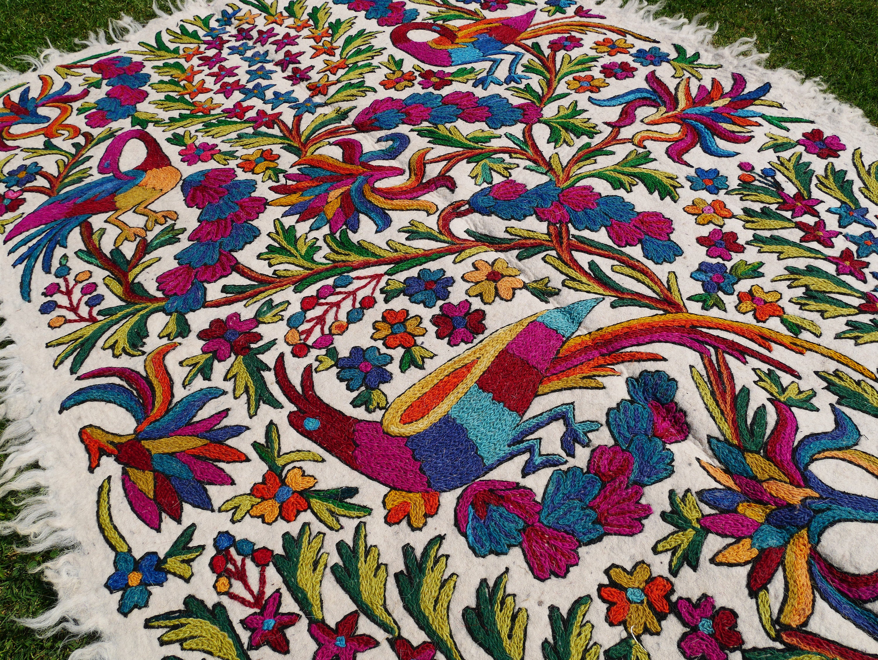 インドのウールカーペット - フェルトカーペット「Boho Garden インドのウールカーペット - フェルトカーペット「Boho Garden