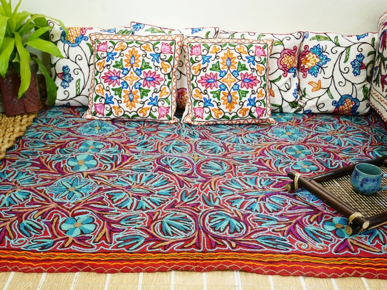 Boho Wollteppich Filz Teppich handbestickt aus Kashmir | Etsy