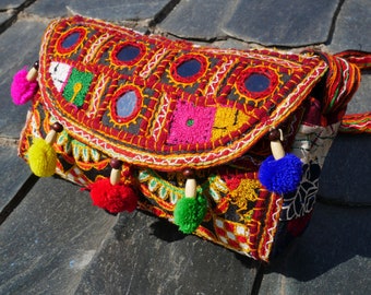 Bolso de Festival Hippie - Bolso de Hombro Clutch | Bolso pequeño de mujer estilo Banjara | Moda boho gitana