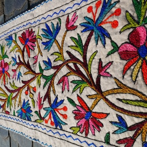 Indian runner rug floor runner decorative rug, felt rug wool Namda rug runner 2x6 bohemian home decor embroidered rug "Namda" colorful rug