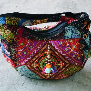 Hippie Hobo Tasche, boho Schultertasche, handgefertigte Patchwork Tasche, Beuteltasche, Festivaltasche, bunte Damentasche, Gypsy , ethnochic Bild 2