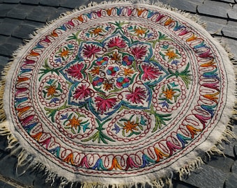 Round wool rug "Shanti Mandala" Kashmiri Namda traditional hand felted wool rug | colorful floral design - handmade Indian felt rug