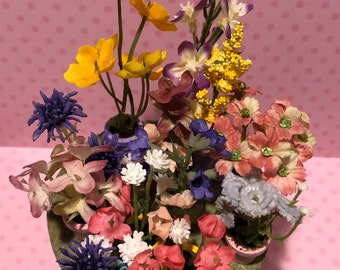 Miniature Easter Plants, Miniature Potted Plants, Easter Plants, Easter Flowers, Dollhouse Flowers, Dollhouse Easter Plants, Fairy Garden
