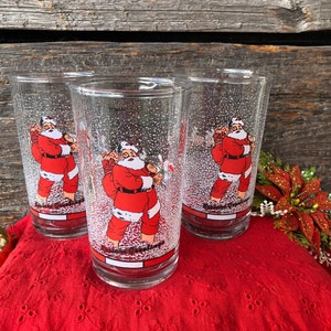 Set of 3 Vintage Firna Seasons Greetings Santa Glasses Reindeer Vtg glassware Christmas 5.5” tall tumbler