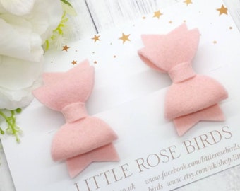 Triple Blush Pink Beige Light Nude Flower Hair Clip Fascinator Rose Floral 0157 Triple Blush Pink Beige Light Nude Flower Hair Clip Fascinator Rose Floral 0157
