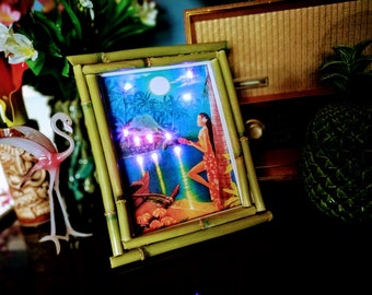 Light up bamboo frame tiki tropical hawaiian polynesian honeymoon memories 50s rockabilly exotic beach wall hung decor summer home gift