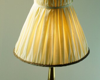 Lampada da tavolo in ottone vintage: lampada da lettura antica da comodino