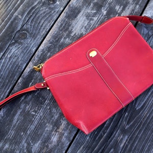 1970s/80s Genuine Leather Clutch. Boho bag. Collectible Bag with closure Red Leather bag Vintage Bohemian bag Leather Purse