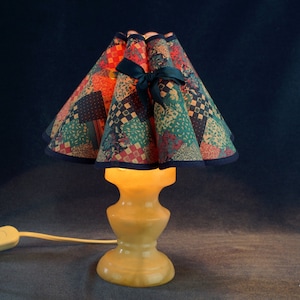 Vintage Alabaster Table Lamp: Antique Marble Accent, Made in Italy