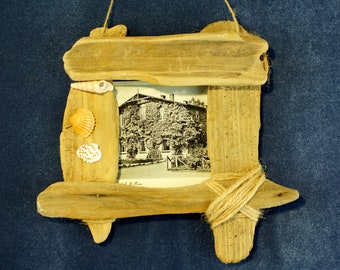 Baltic Sea Driftwood Frame: Rustic Coastal Wall Art (21cm)