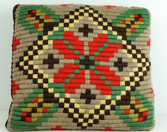 Almofada bordada sueca vintage: almofada de ponto cruz de arte popular