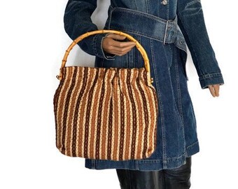 Bolso vintage de lana de los años 70 con asas de bambú: bolso de mercado bohemio