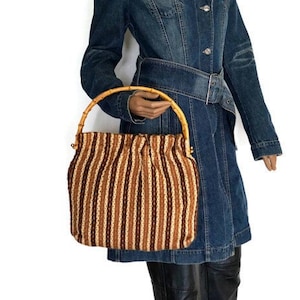 Bag with Bamboo Handles Vintage Handbag Market Bag Boho Hippie Festival Bag Brown and white striped wool handbag 70s. Top Handle Tote bag